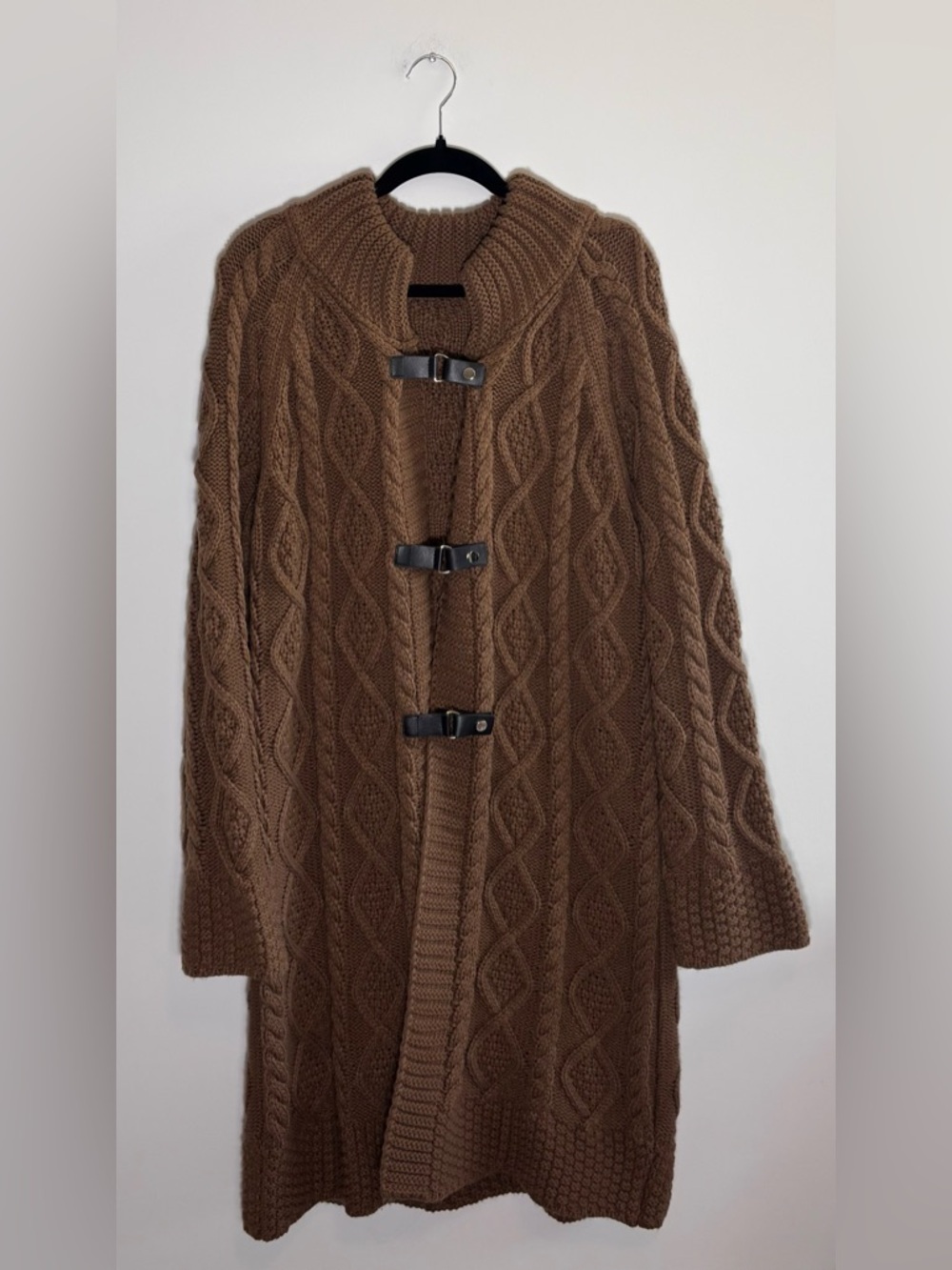 Chunky Brown Cable Knit Longline Cardigan w/ Buckle Closures – Hooded size XL